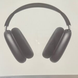 Apple Black Wireless Headphones